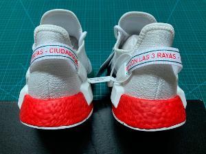 Adidas_NMDV2跑鞋系列丨白绿红款式_003